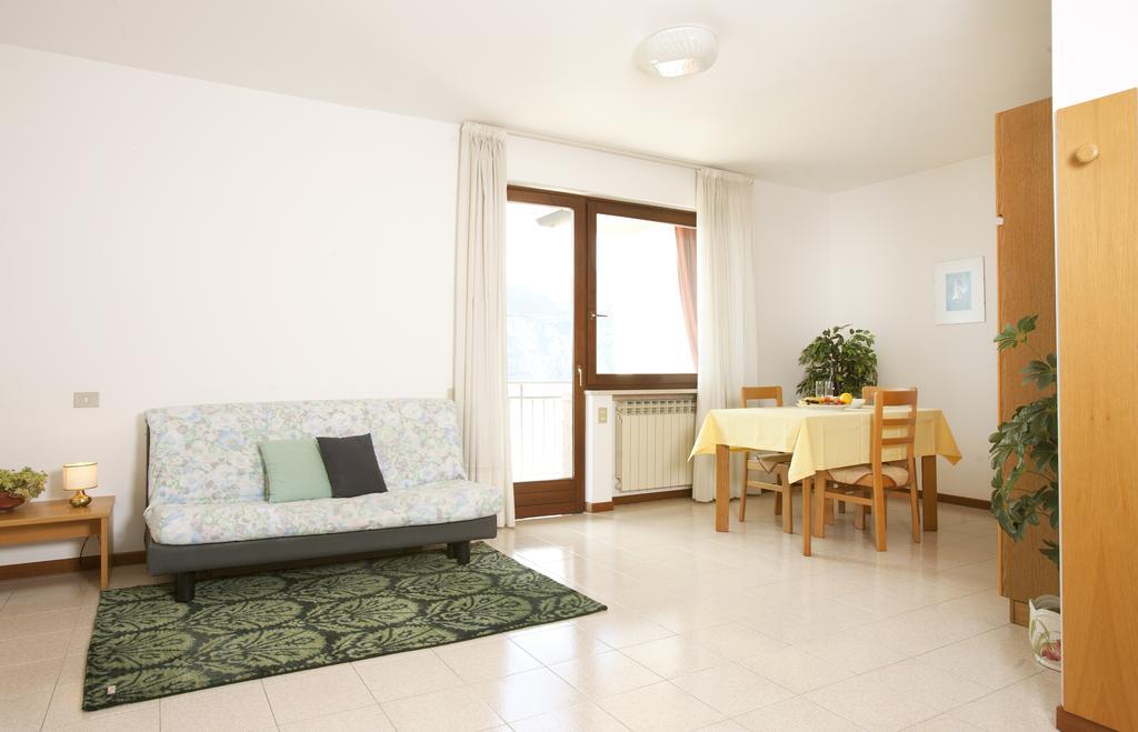 Residence le Balze Malcesine Chambre photo